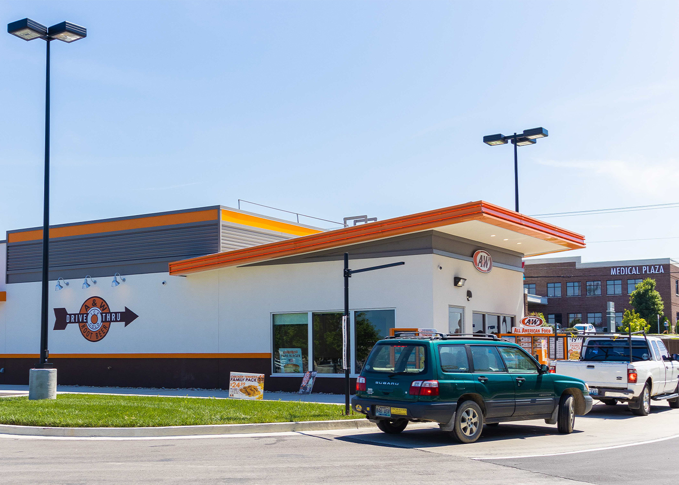 Photo of A&W Restaurant drive-thru in Richmond, KY.